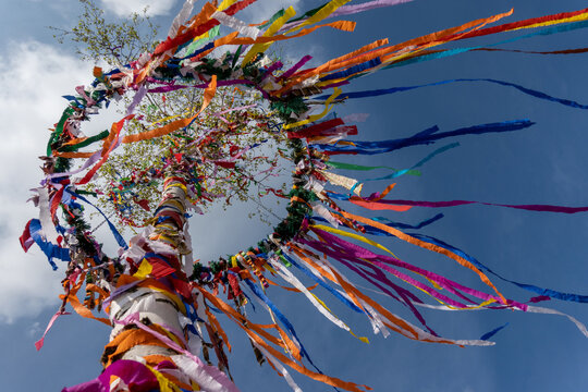 Geschmückter Maibaum