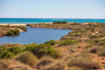 Fototapeta na wymiar Landscape view of the mouth of Yardie Creek in the Ningaloo National Park near Exmouth in Western Australia