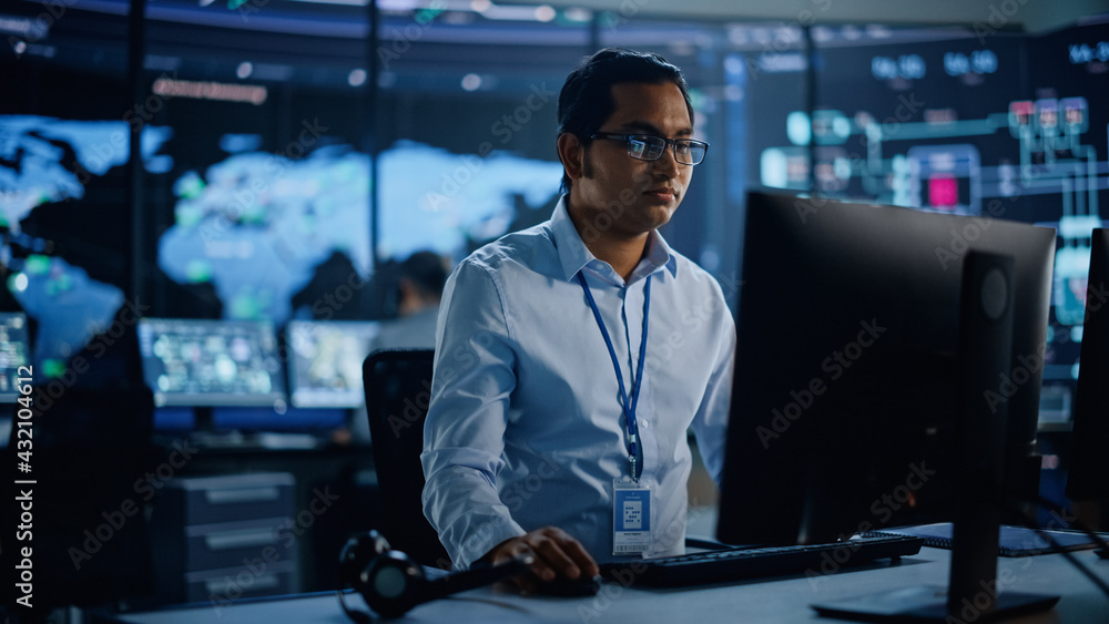 Aufkleber Professional IT Technical Support Specialist and Software Developer Working on Computer in Monitoring Control Room with Digital Screens with Server Data, Blockchain Network and Surveillance Maps. 