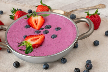 Healthy dessert with yogurt and berries