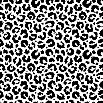 Leopard seamless pattern. Animal print. Skin leopard, cheetah or panther. Black pattern isolated on white background. Spot texture for design prints. Abstract fashion pattern. Vector illustration