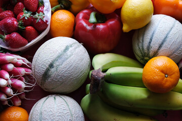 Assortiment de fruits et légumes bio en gros plan