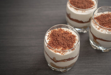 macro photo cake tiramisu in a glass