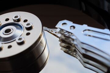 hard disk drive