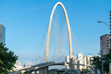new cable-stayed bridge in São José dos Campos, known as the Innovation Arch.