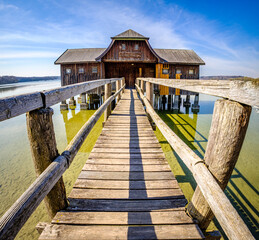 Obraz premium old wooden boathouse
