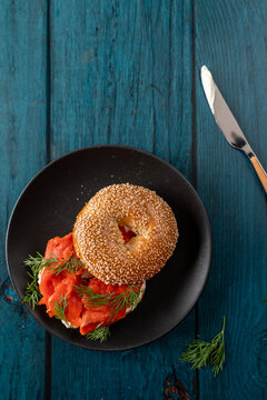 Sesame bagel with lox and dill