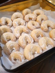Vanillekipferl auf Backblech