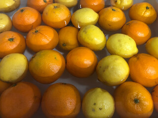 NARANJAS Y LIMONES LAVADOS