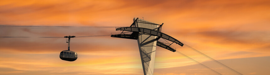A cable car delivering people to a hospital as it crosses interstate highway I-5 in southPortland.