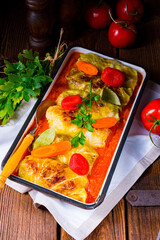 polish cabbage rolls with tomato sauce