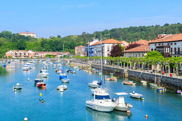 Fototapeta na wymiar views of plentzia harbor in basque country, Spain