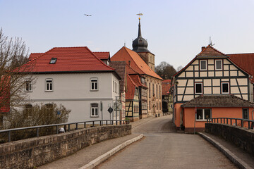 Romantisches Ummerstadt; Blick von der historischen Rodachbrücke