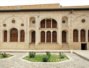 Historic old house in Kashan, Iran - obrazy, fototapety, plakaty