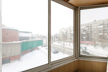 Obraz na płótnie Canvas view from the balcony of the apartment building