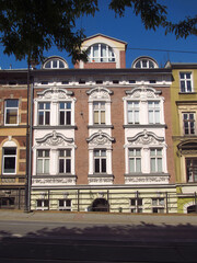 Fasada starego zadbanego budynku w Krokowie, Polska - obrazy, fototapety, plakaty