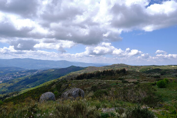 Fototapeta premium Serras, vales e montes