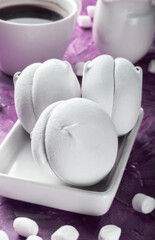 Obraz na płótnie Canvas White balloon marshmallows. Sweet marshmallows. Sweets for tea. Tea party with sweets.