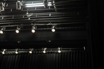 theater lights above the stage 
