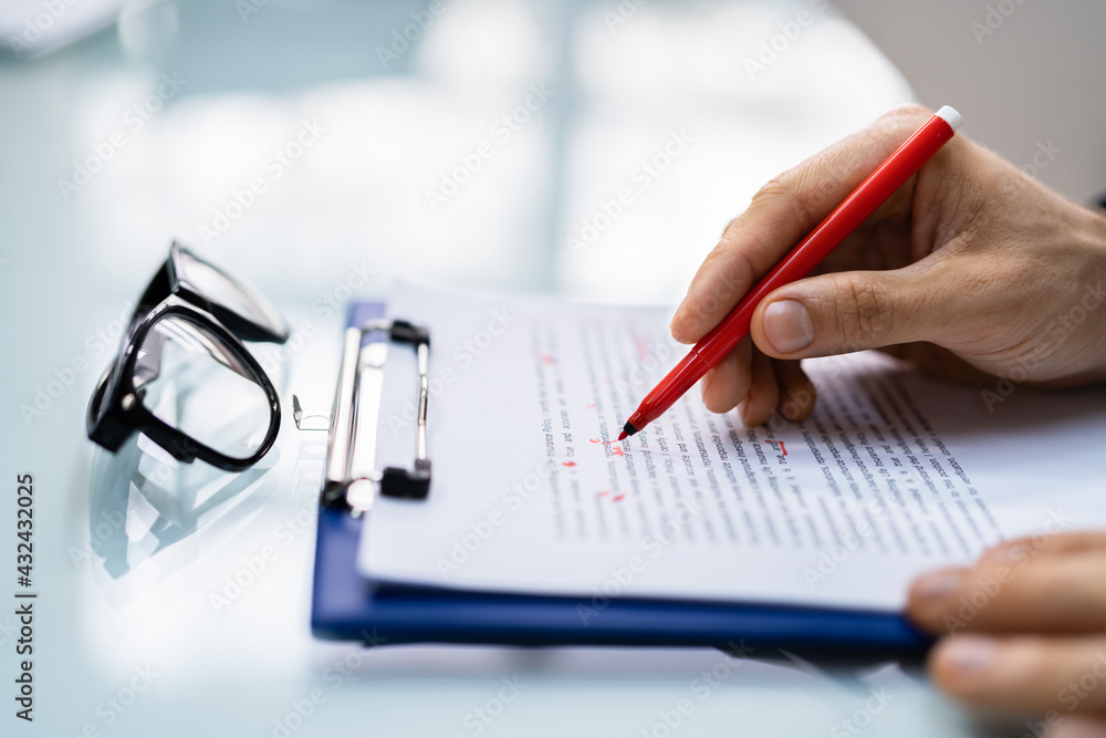 Aufkleber script proofreading
