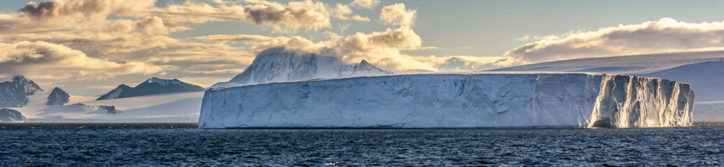 Antarctic iceberg © expatphotos