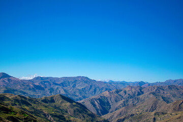 Naklejka premium mountains and clouds