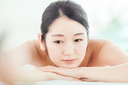 2 1 最適な 真顔 画像 ストック写真 ベクター Adobe Stock