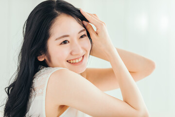 Obraz premium ヘアケア・美容・スキンケア（笑顔） 