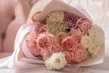 bouquet of flowers - 432483088