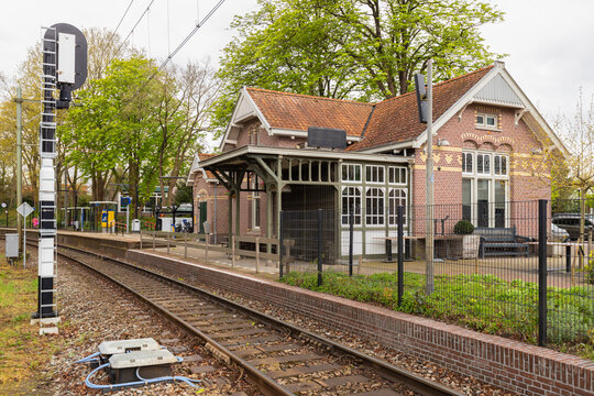 Soestdijk station in the village of Soest with a former royal waiting room with a monumental outer canopy.