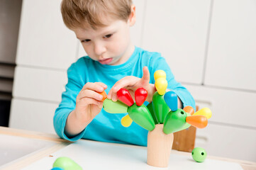 Wooden cactus Blocks. Children's toy  for digital cognition, imagination ability, hand-eye coordination, modeling of different variants. Explorers look.