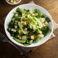 Healthy green salad with bread croutons