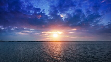 Fototapeta na wymiar sea landscape of sunrise, background of nature