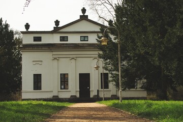Vorderansicht Fremdenhaus im Georgium
