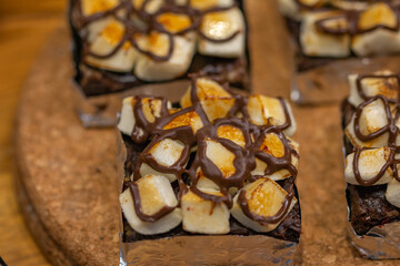 A variety of brownie cakes, very tasty.