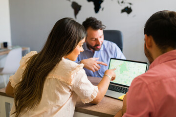 Choosing our holiday trip with a travel agent