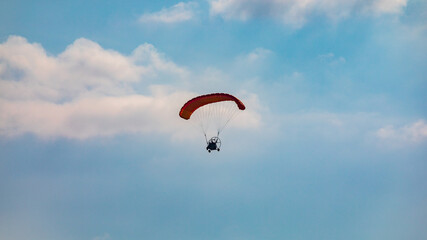 Motor hang glider