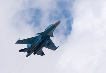 Fototapeta na wymiar MOSCOW, RUSSIA - MAY 7, 2021: Avia parade in Moscow. jet fighter aircraft Su-30 in the sky on parade of Victory in World War II in Moscow, Russia
