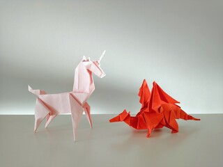 Origami unicorn and dragon © Yevhen