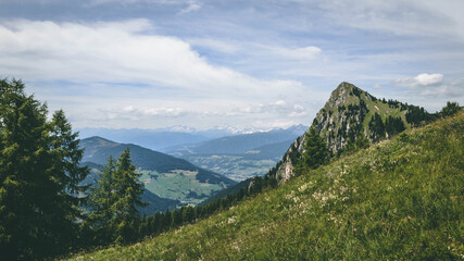 Obraz premium The amazing view of the Dolomiti mountains from Longkofel - next to Dobiacco lake