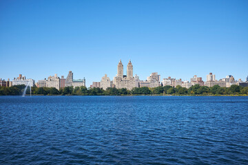 Fototapeta na wymiar Panoramic view over New York City Central Park Reservoir