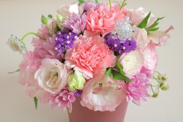 ピンクのカーネーションの花束