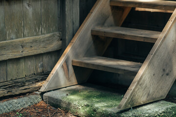 Obraz premium 神社の境内の階段 