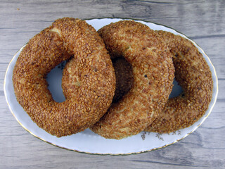 bagels on a plate