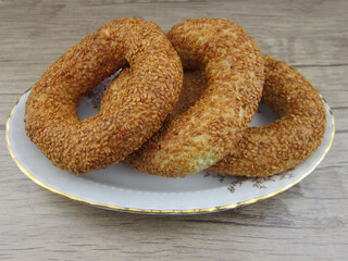  Turkish Bagel Simit with Sesame   