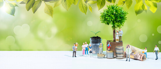 積み立て投資でコツコツと資産を築く。全世代が投資をする。