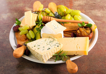 Cheese plate – assortment cheese