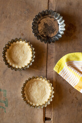 Ingredients to make shortcrust pastry