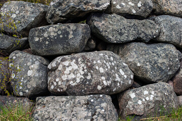 Fototapeta na wymiar black and white stones, nacka, sverige, sweden, stockholm