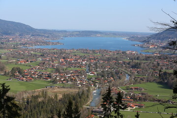 Fototapeta na wymiar view of a village tegernsee